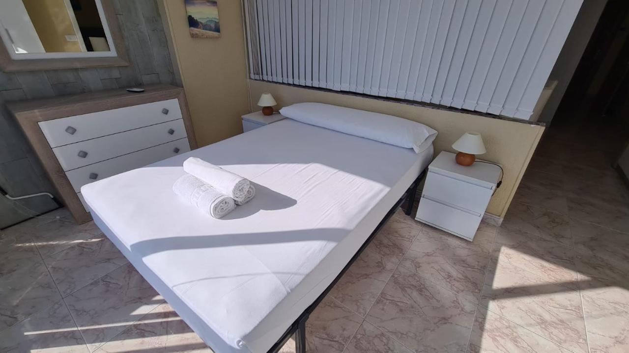 Estudio Las Palmeras 12 If Benidorm Bagian luar foto